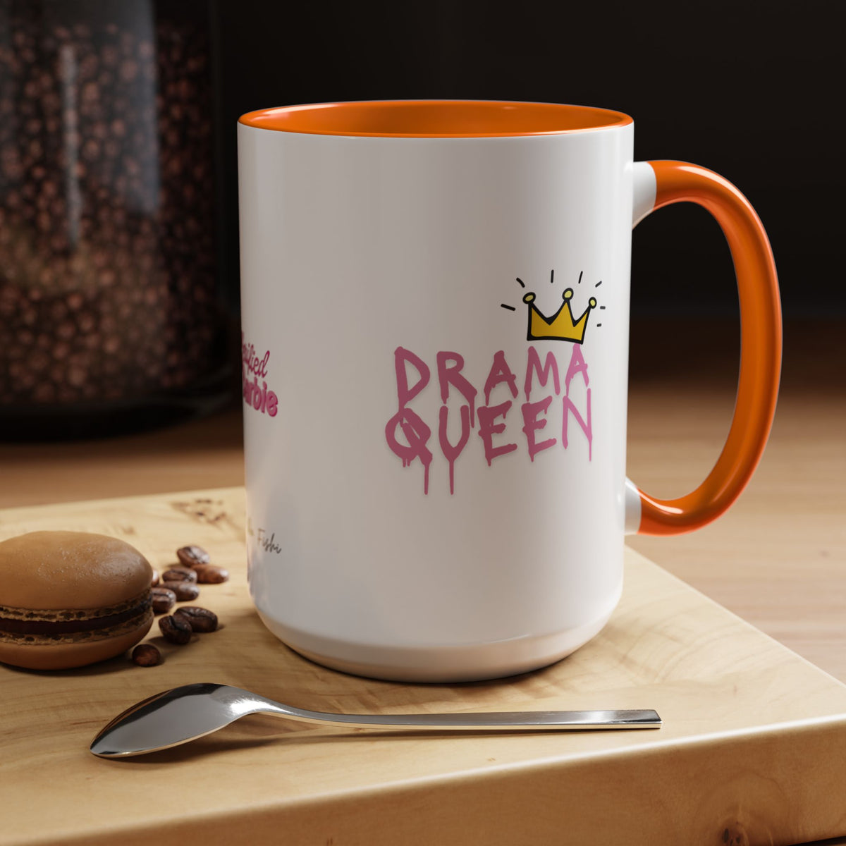 queen of drama Coffee Mug (11, 15oz)