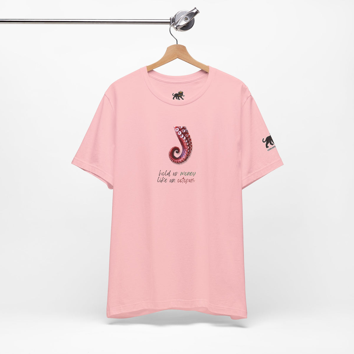 hold ur money like an octopus  Graphic Tee, Casual Summer Shirt, Marine Life T-Shirt, Gift for Sea Lovers,  high quality