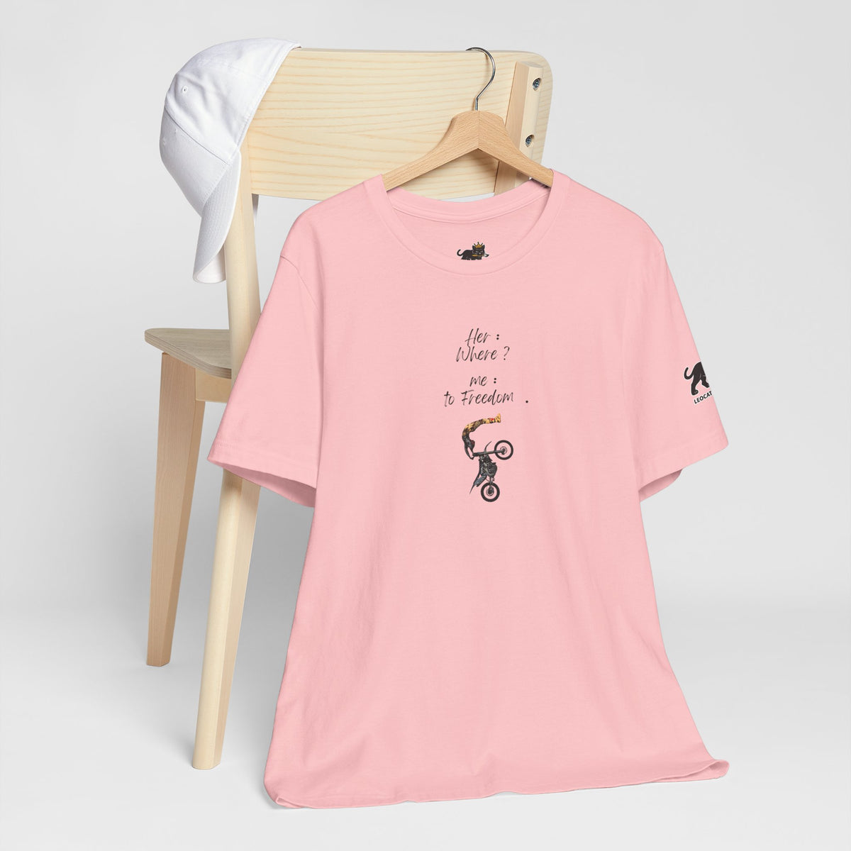 her where ? me to freedom Graphic Tee, Casual Summer Shirt, Marine Life T-Shirt, Gift for Sea Lovers,  high quality