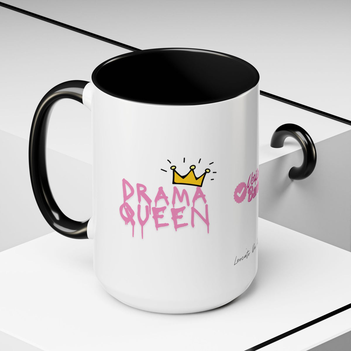 queen of drama Coffee Mug (11, 15oz)